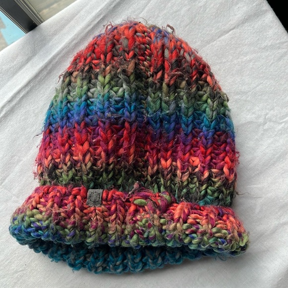 Women’s Knit Beanie - Picture 1 of 1